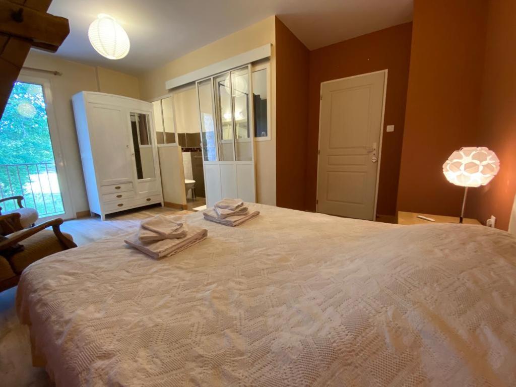 Chambres D'Hotes De La Grande Combe Mauzac-et-Grand-Castang Esterno foto